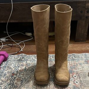 Steve Madden Women’s Riggs Boots